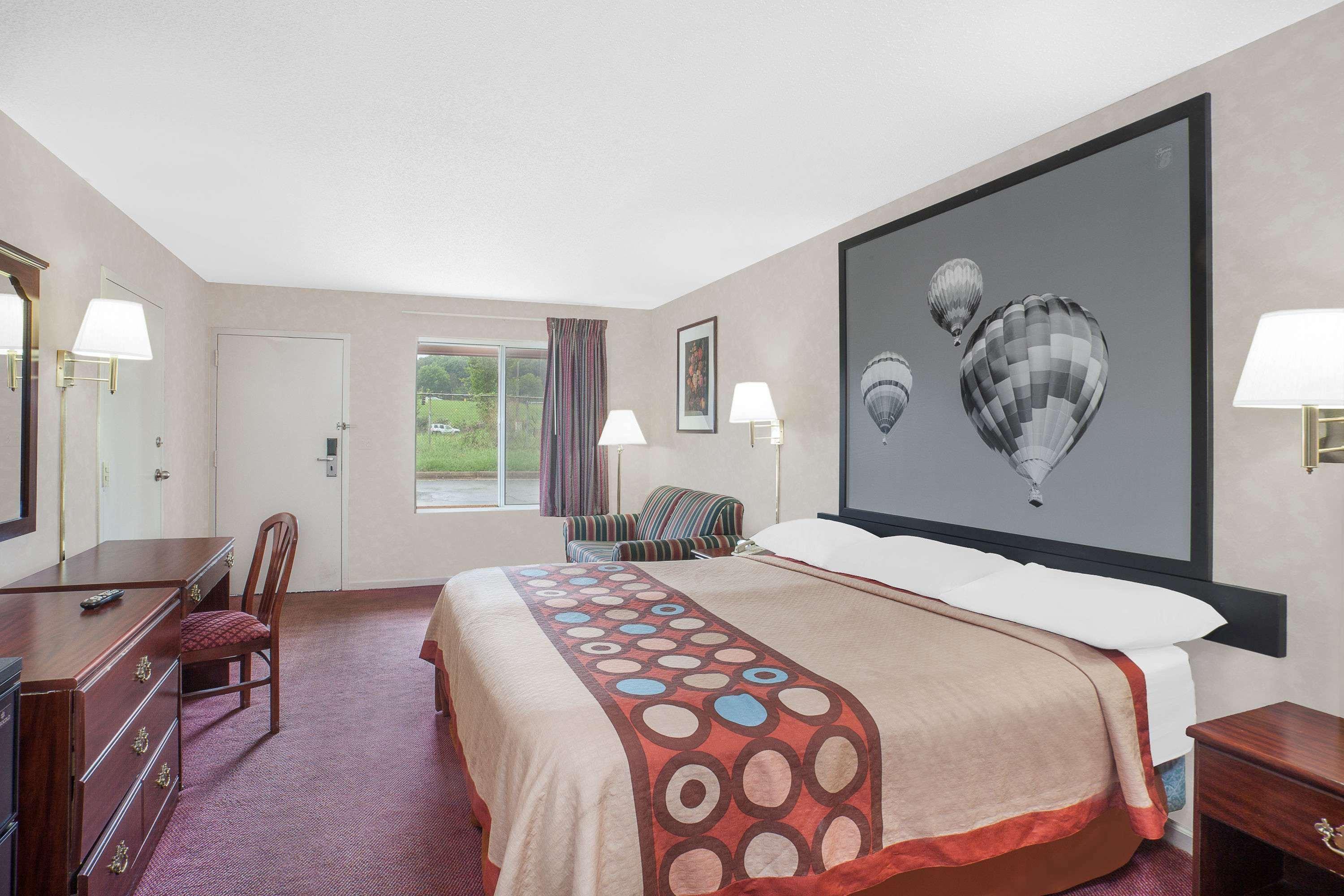 Super 8 By Wyndham Decatur Priceville Exterior foto